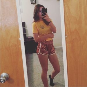 Meet your Posher, Chloe